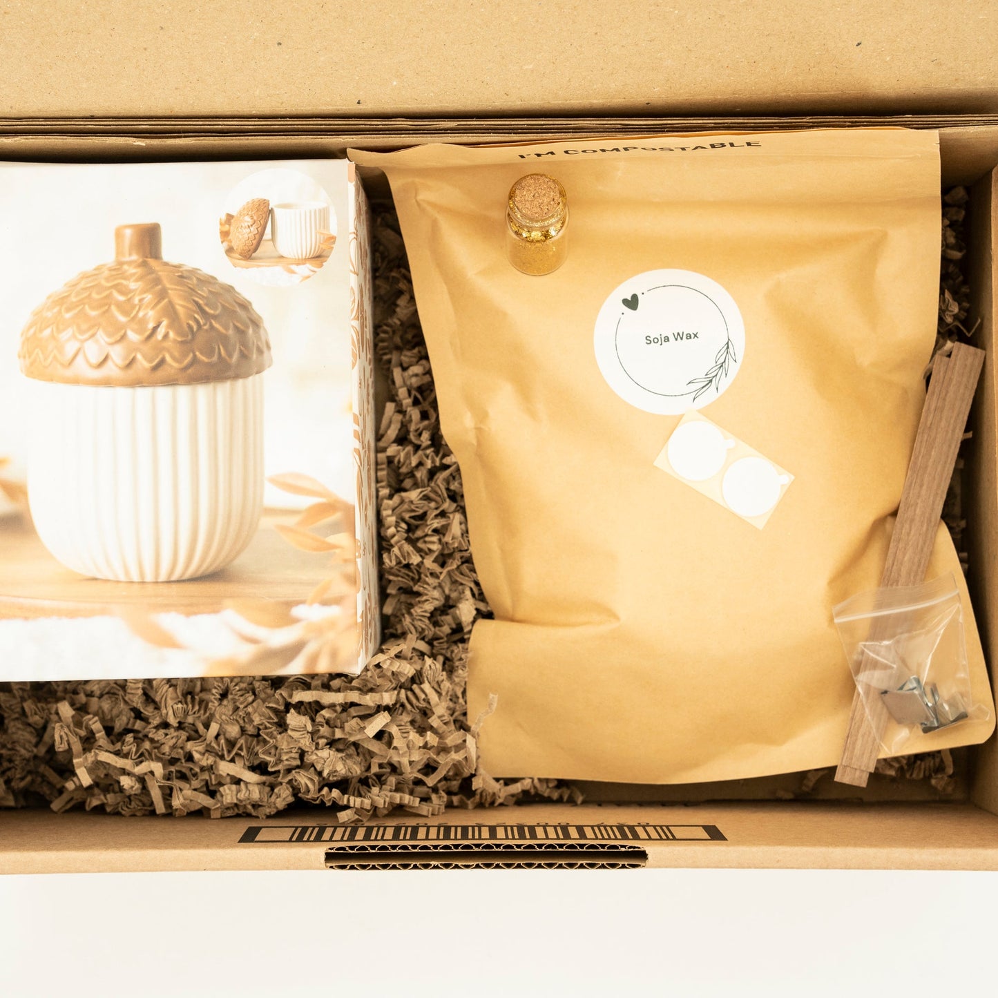 Cozy Acorn - DIY pakket kaarsen maken eikel - DIY.creations.nl